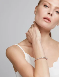 Armband mit Kristallscharnier