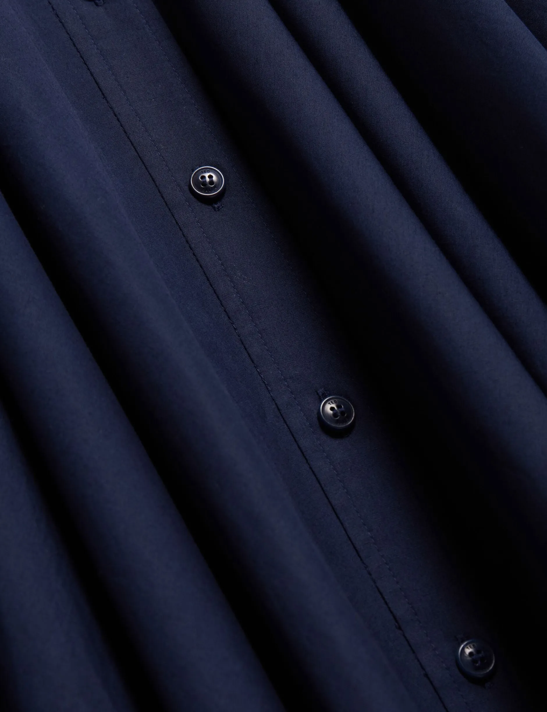 Baumwoll-Wickelkleid mit Cut-Outs, Midi-Länge, Hemdbluse