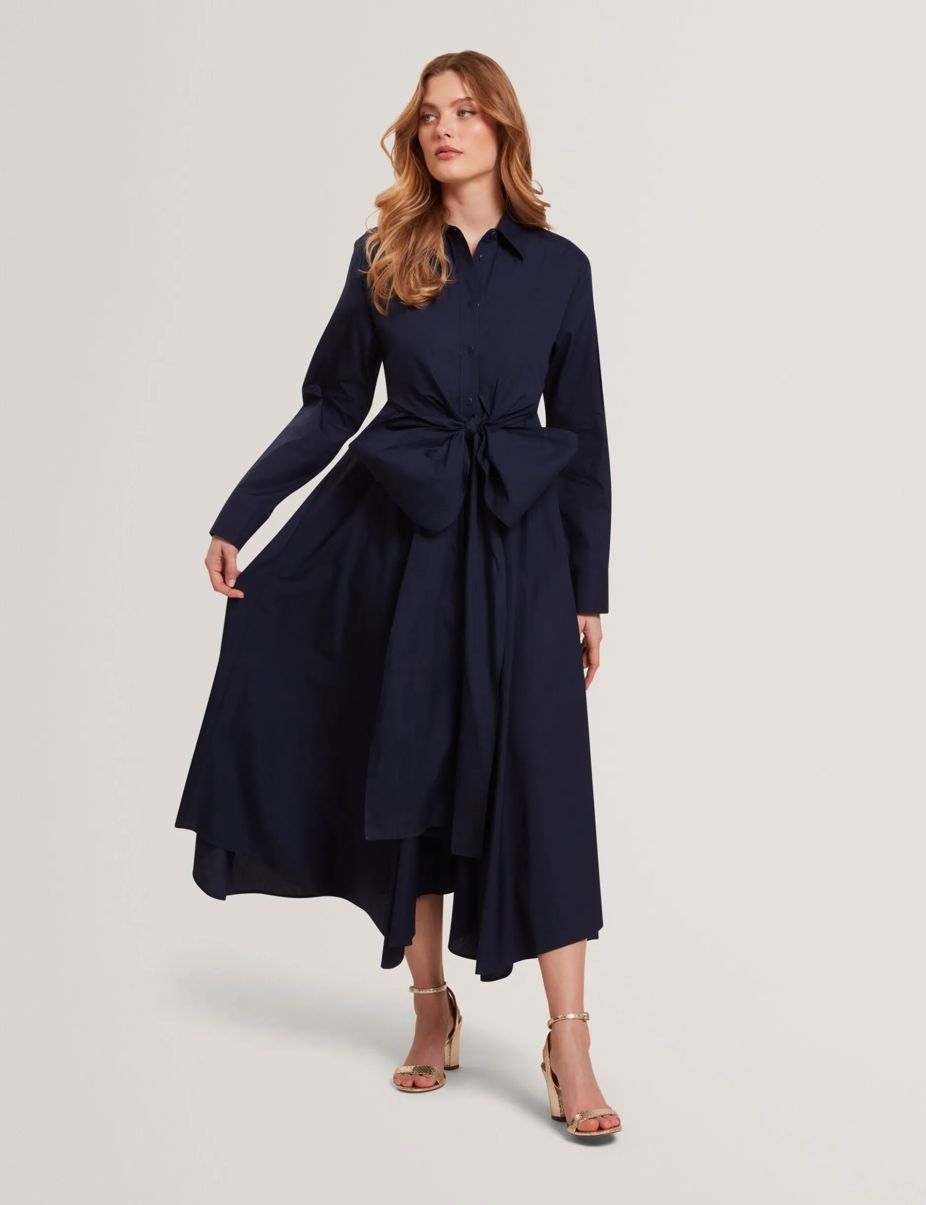 Baumwoll-Wickelkleid mit Cut-Outs, Midi-Länge, Hemdbluse