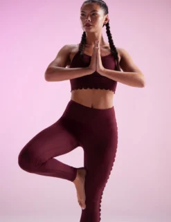 Bequeme Stretch-Yoga-Leggings mit Muschelsaum