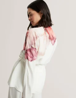 Bluse mit Printdetails, Wickeloptik und langen Ärmeln