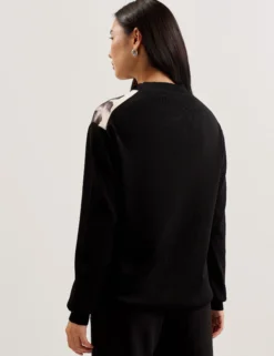 Cardigan mit einfarbigem Print und gewebter Vorderseite