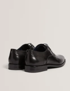 Derby-Schnürschuhe aus Glattleder