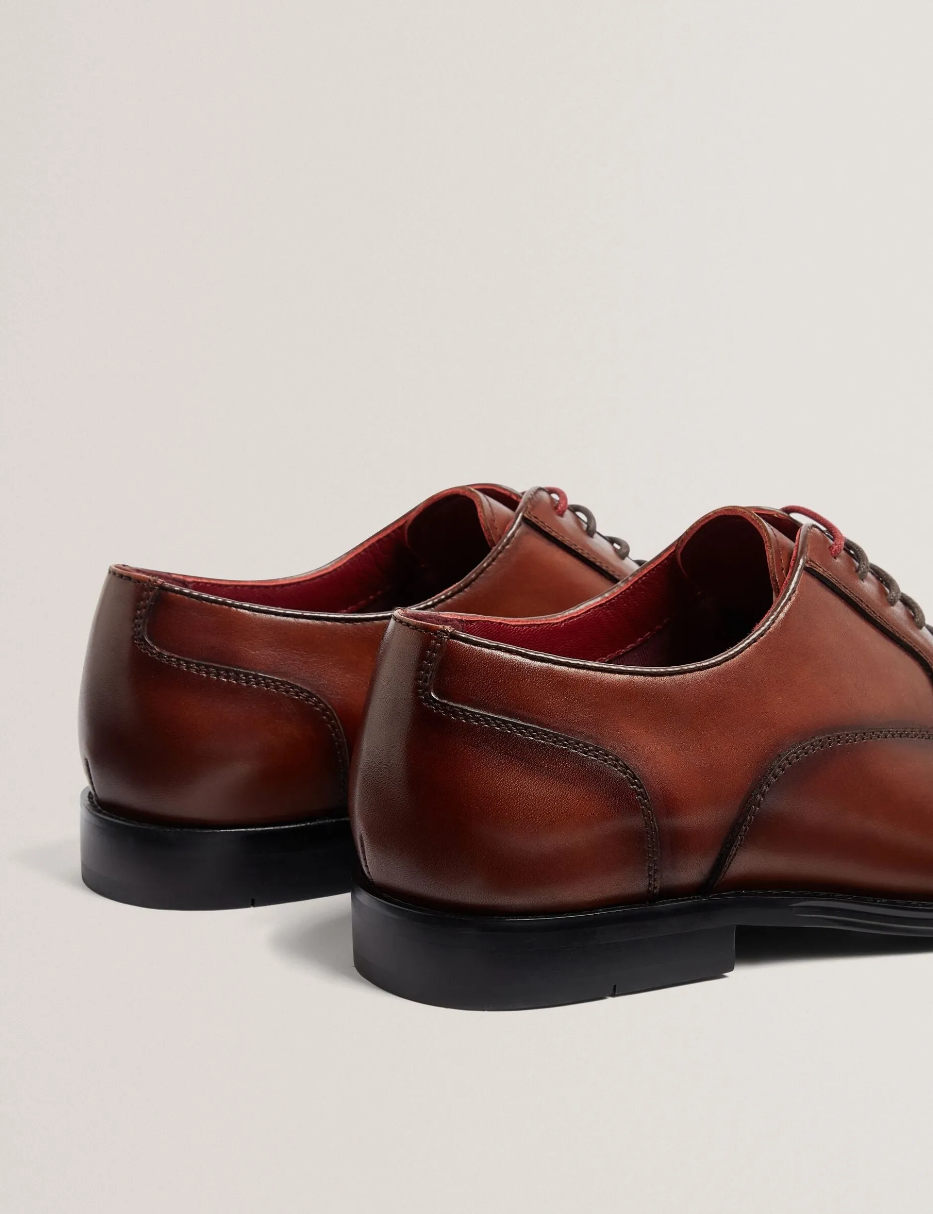 Derby-Schnürschuhe aus Glattleder