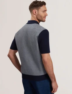 Fischgrät-Strickhemd mit Farbblock-Design