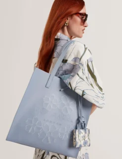 Große bestickte Shopper-Tasche mit Blumenmuster und Anhänger