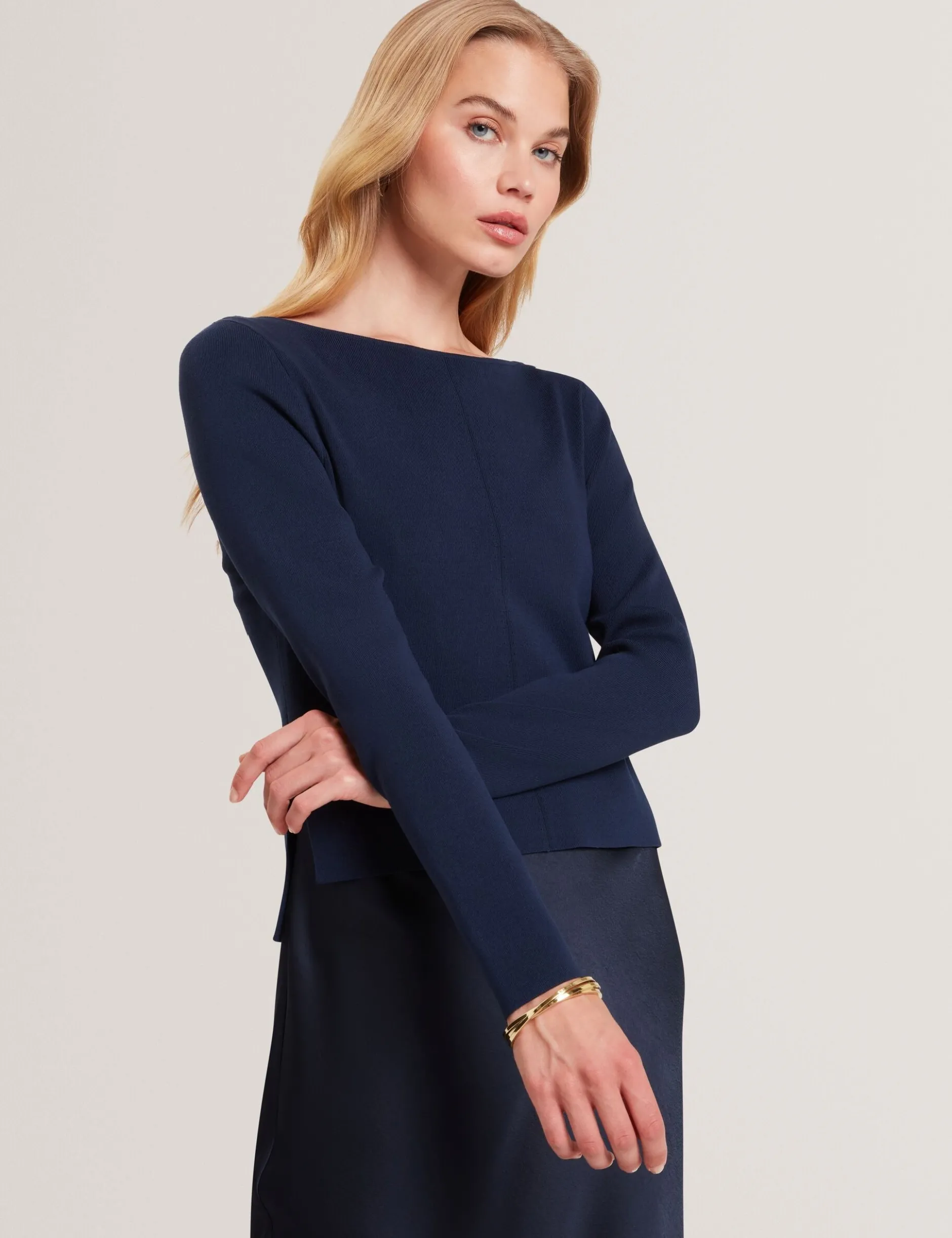 2-in-1 Satin-Unterkleid mit Strickoberteil