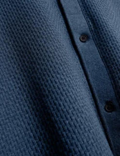 Langärmliges, strukturiertes Poloshirt mit Knopfleiste