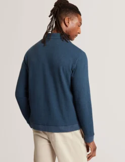 Langärmliges, strukturiertes Poloshirt mit Knopfleiste