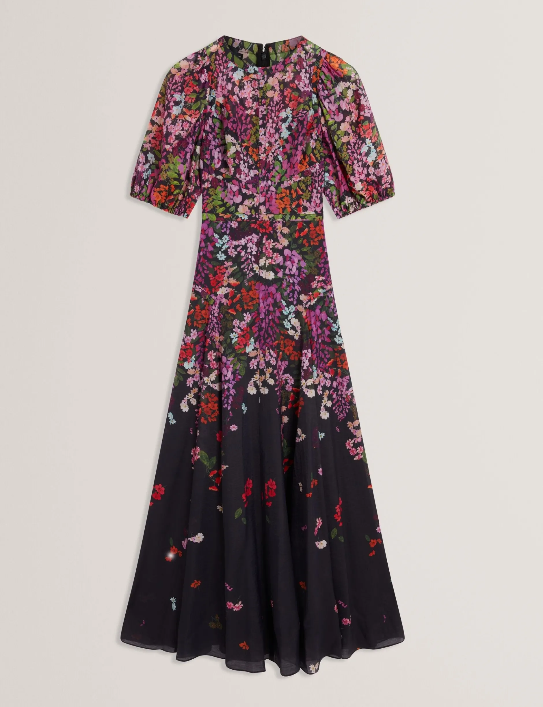 Maxikleid in A-Linie mit verstreuten Blumenmustern und Puffärmeln