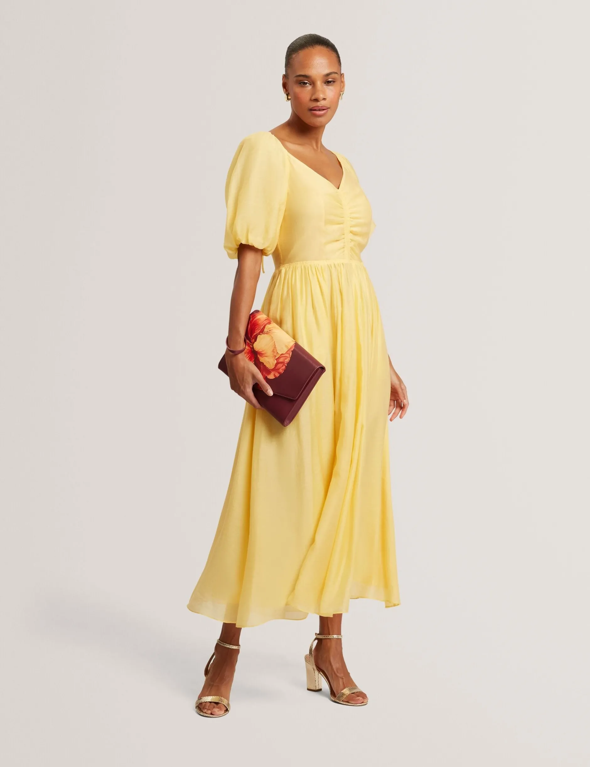 Midikleid aus Webstoff mit Puffärmeln und V-Ausschnitt