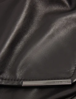 Midi-Wickelmantel aus Leder mit Gürtel