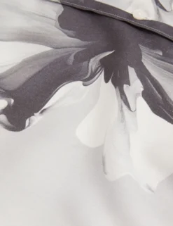 Monochromes Langarmhemd mit Blumenmuster
