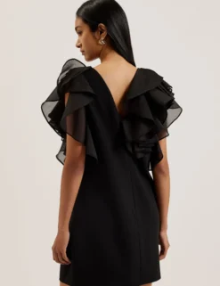 Oversized Minikleid mit Rüschenbesatz und V-Ausschnitt