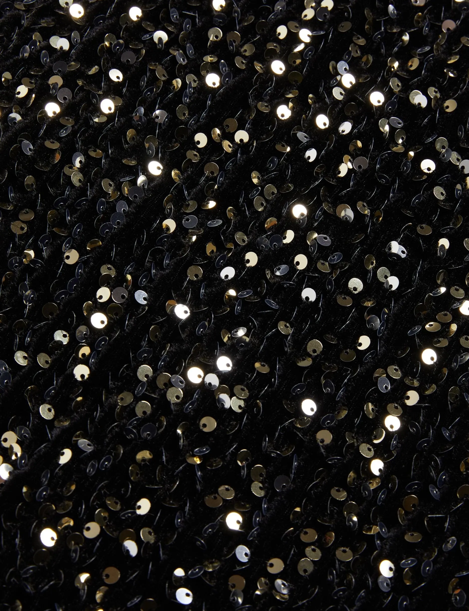 Paillettenbesetztes Samtkleid