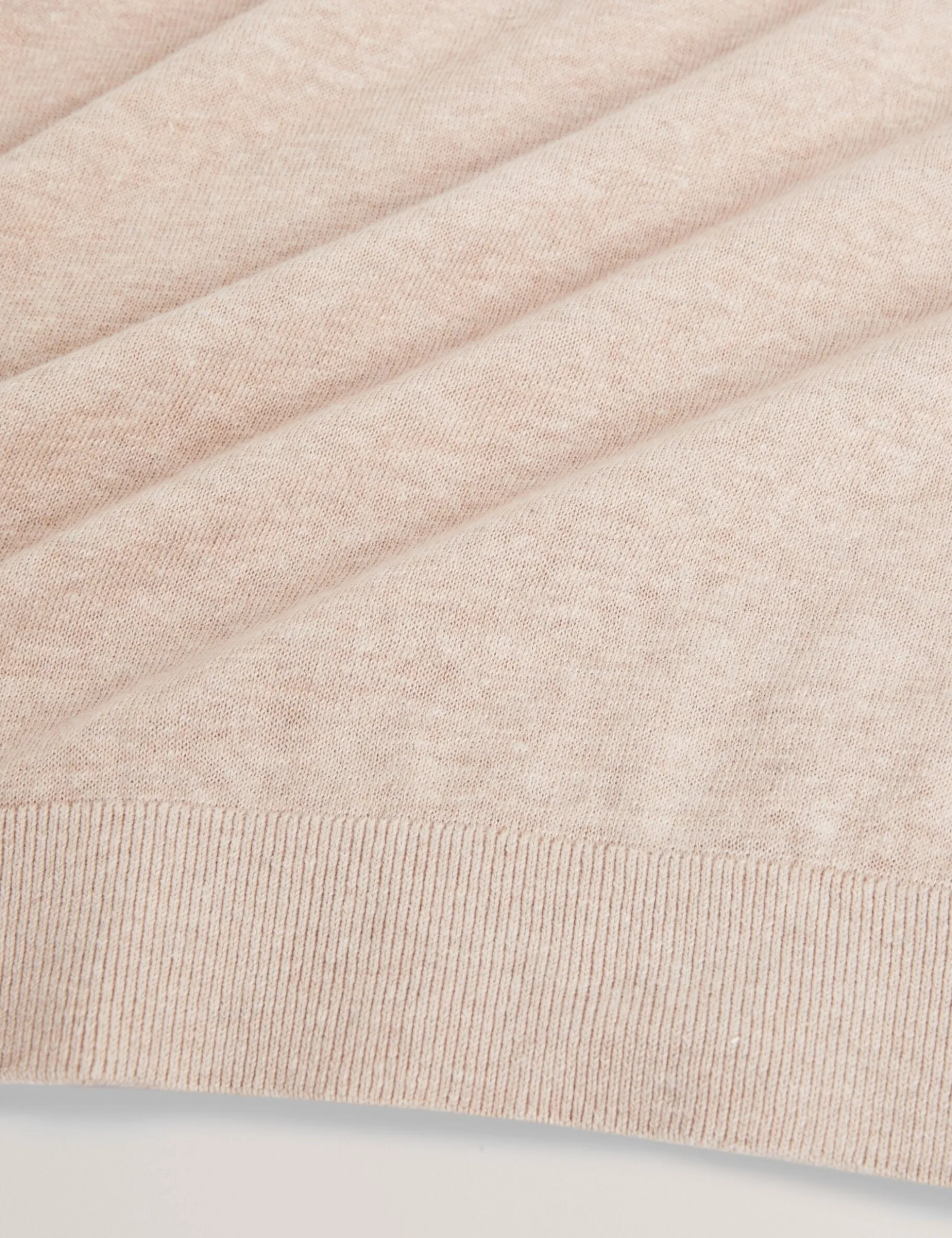 Pullover mit gerolltem Saum und Rundhalsausschnitt aus Leinenmischung