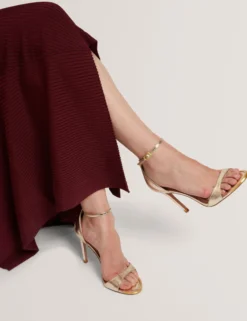 Sandalen aus Metallic-Leder mit Stilettoabsatz