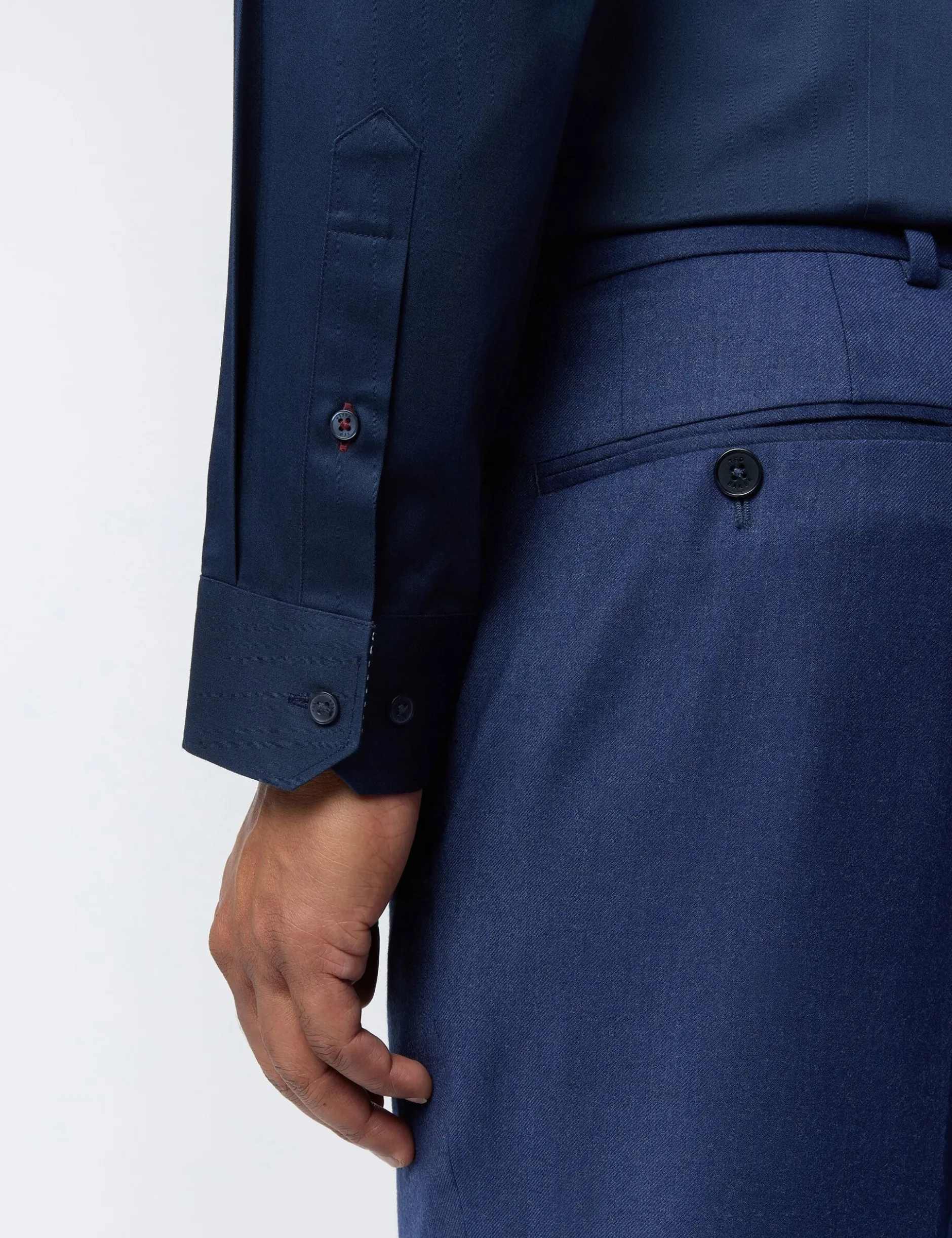 Satin-Stretch-Baumwollhemd, schmal geschnitten