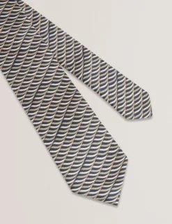 Seidenkrawatte mit geometrischem Wellenmuster
