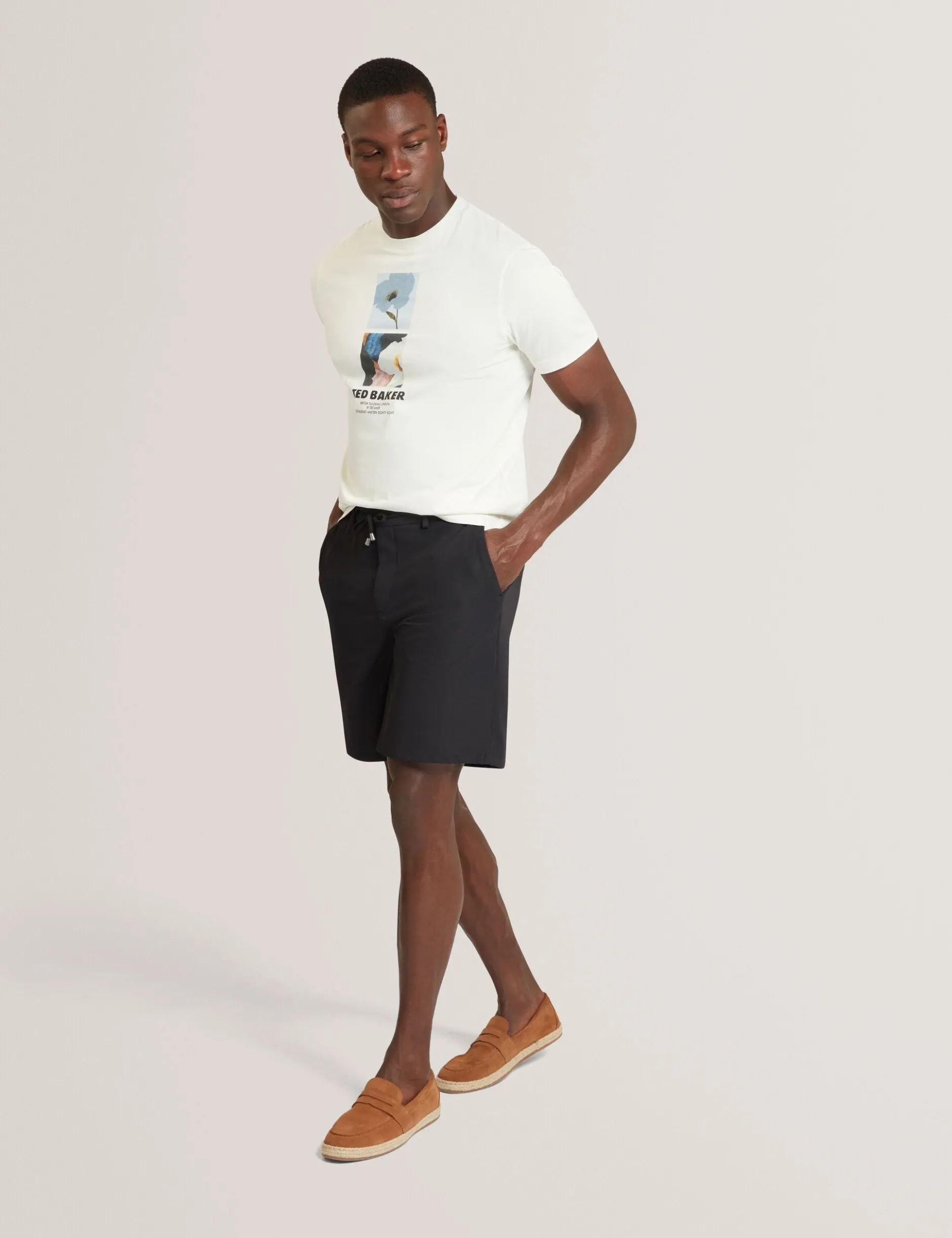 Shorts mit Waffelstruktur und geradem Bein