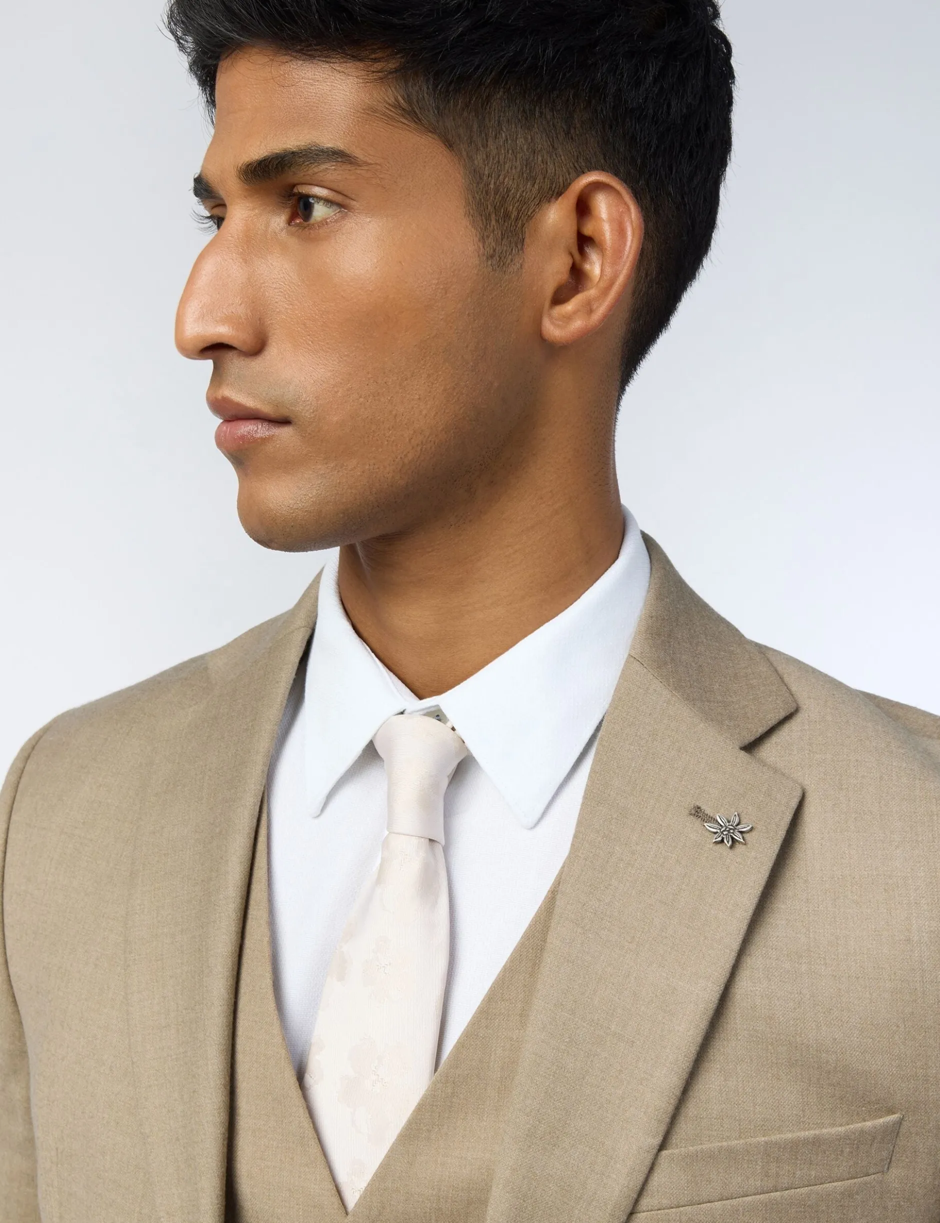 Slim-Fit-Anzugjacke aus Flanellwolle