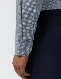Slim-Fit-Baumwollhemd mit Mikrogeometrischem Print