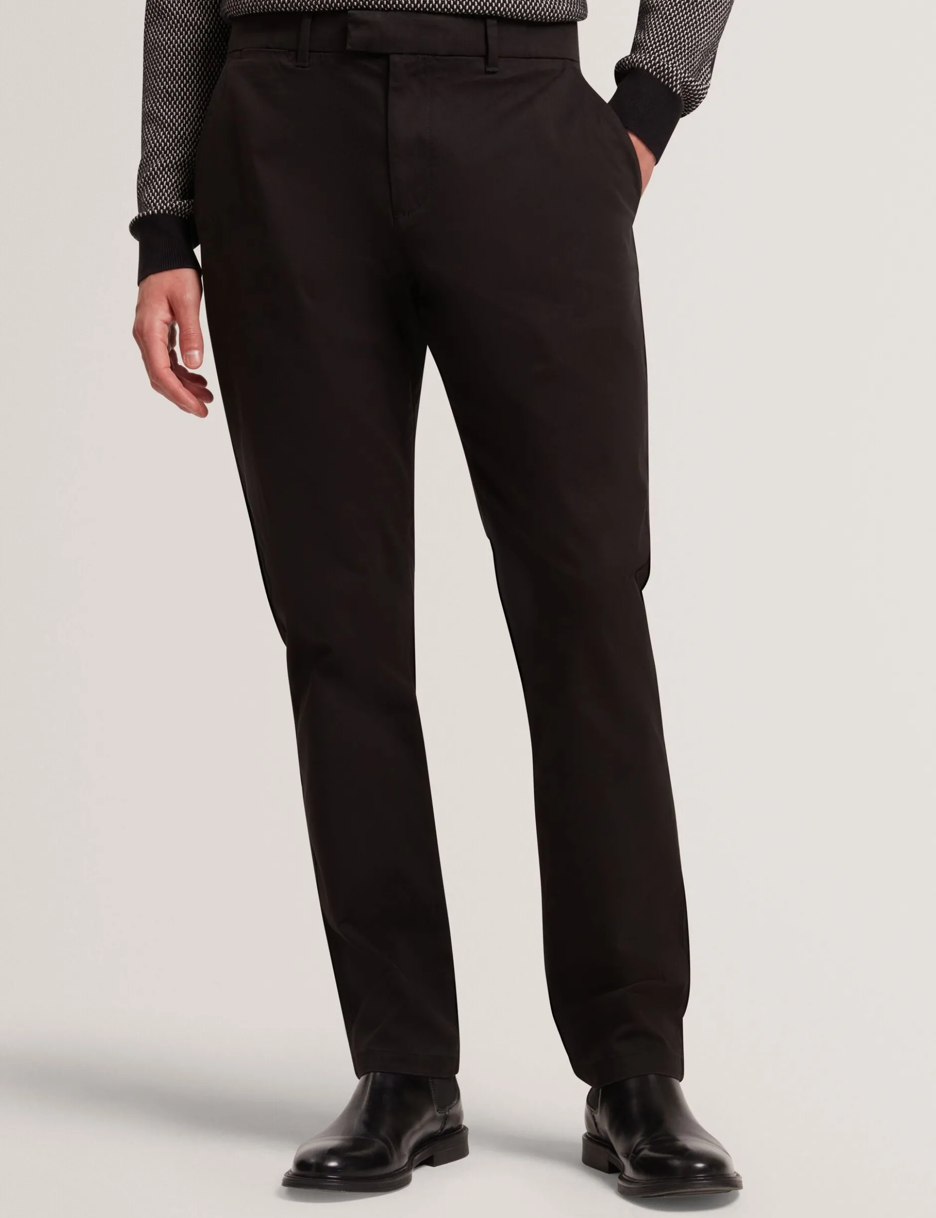 Slim Fit Chinos aus Stretch-Baumwolle