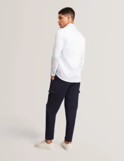 Slim-Fit-Hemd mit geometrischem Kreismuster