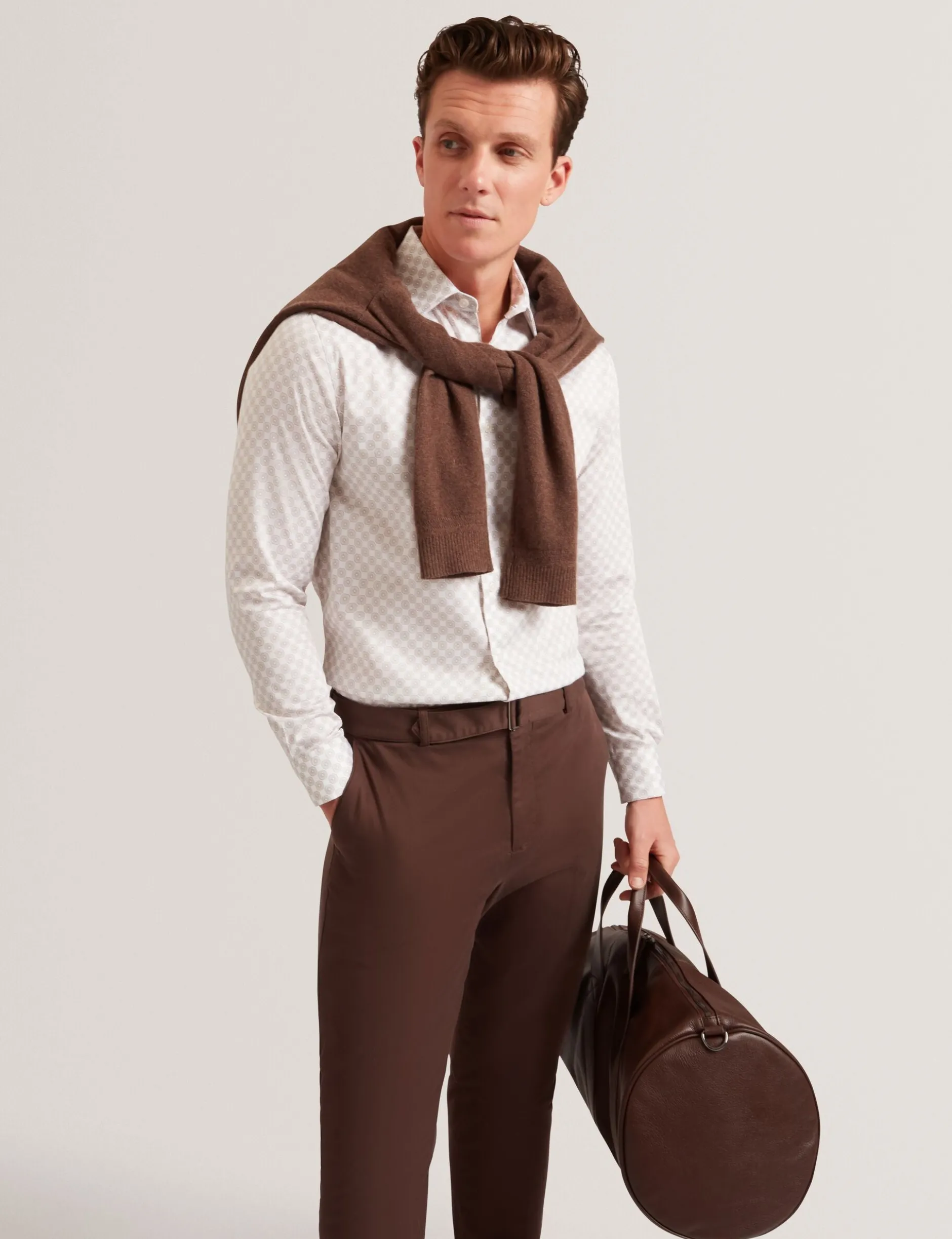 Slim-Fit-Hemd mit geometrischem Kreismuster