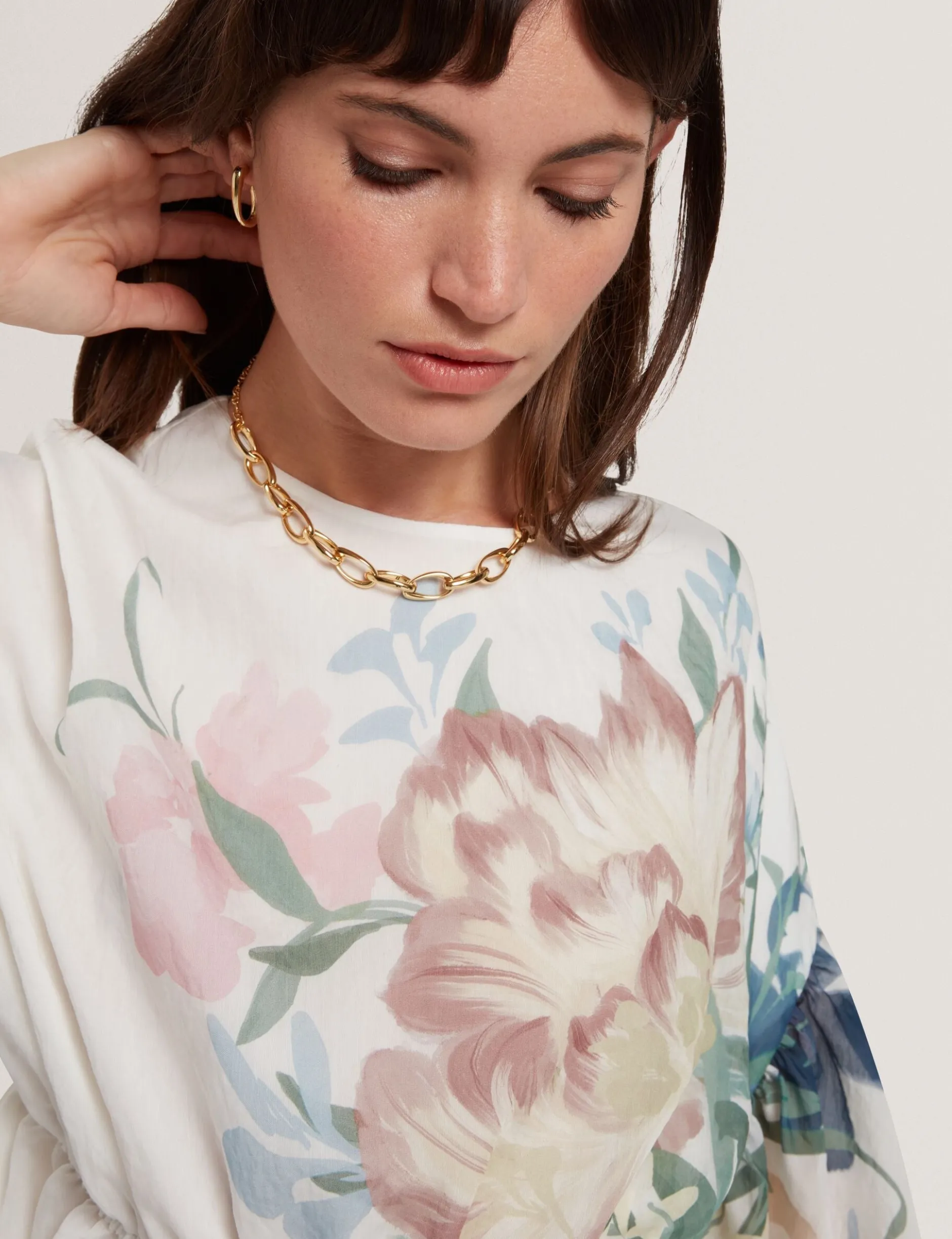 Soft Blooms Puff Sleeve Peplum Top