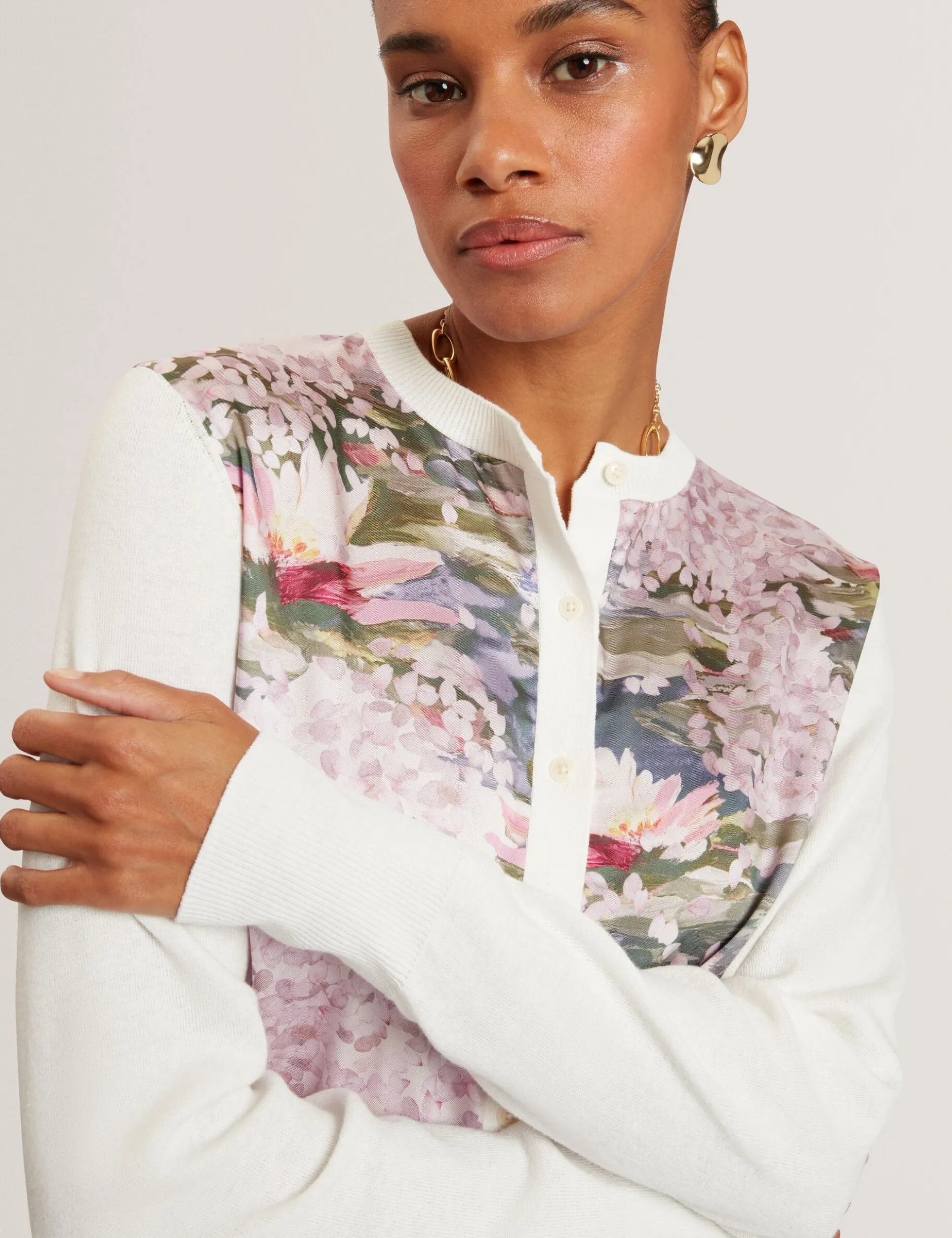 Strickjacke mit Seerosenmuster, gewebte Vorderseite