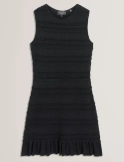 Strickminikleid mit Rüschenbesatz