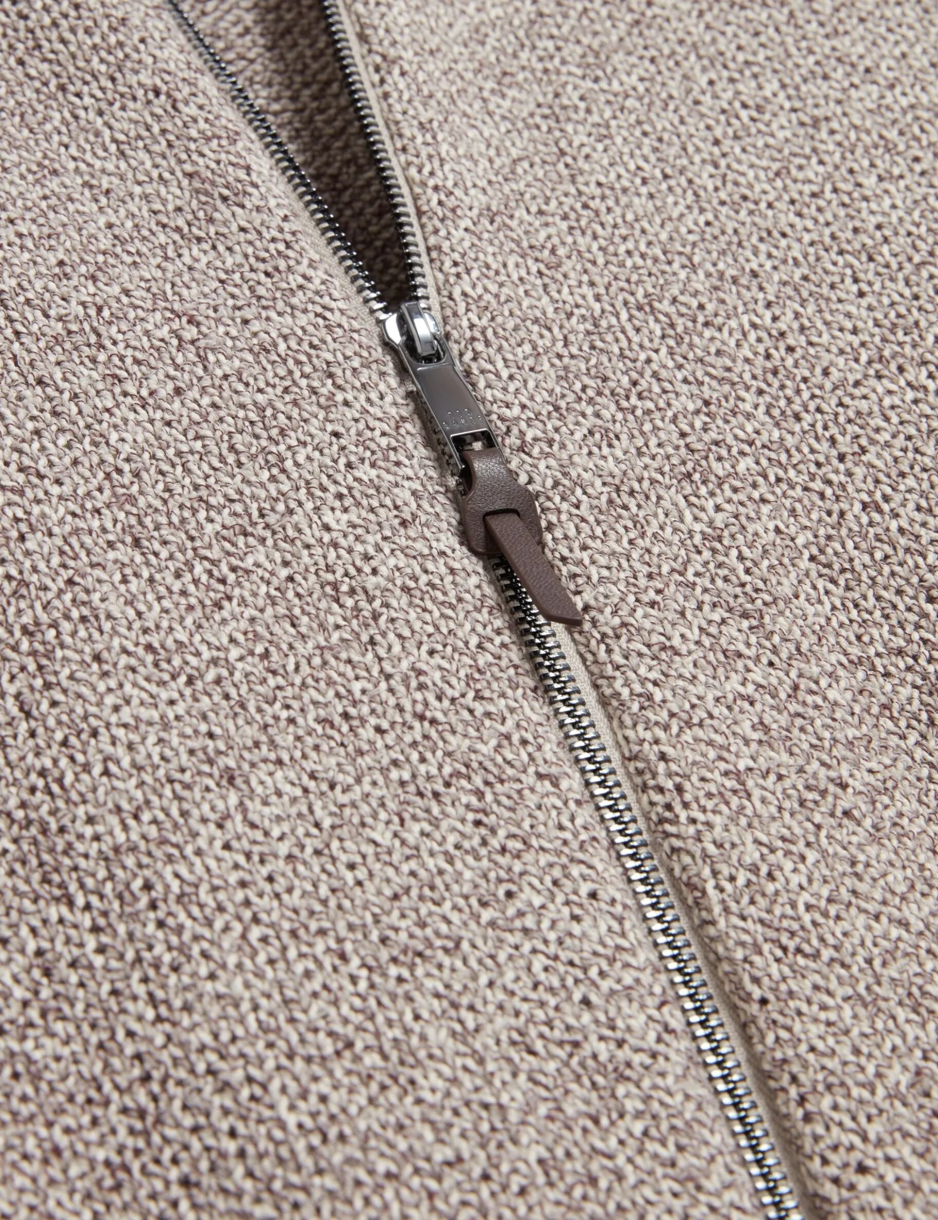 Strickpullover mit Reißverschluss aus verdrilltem Garn
