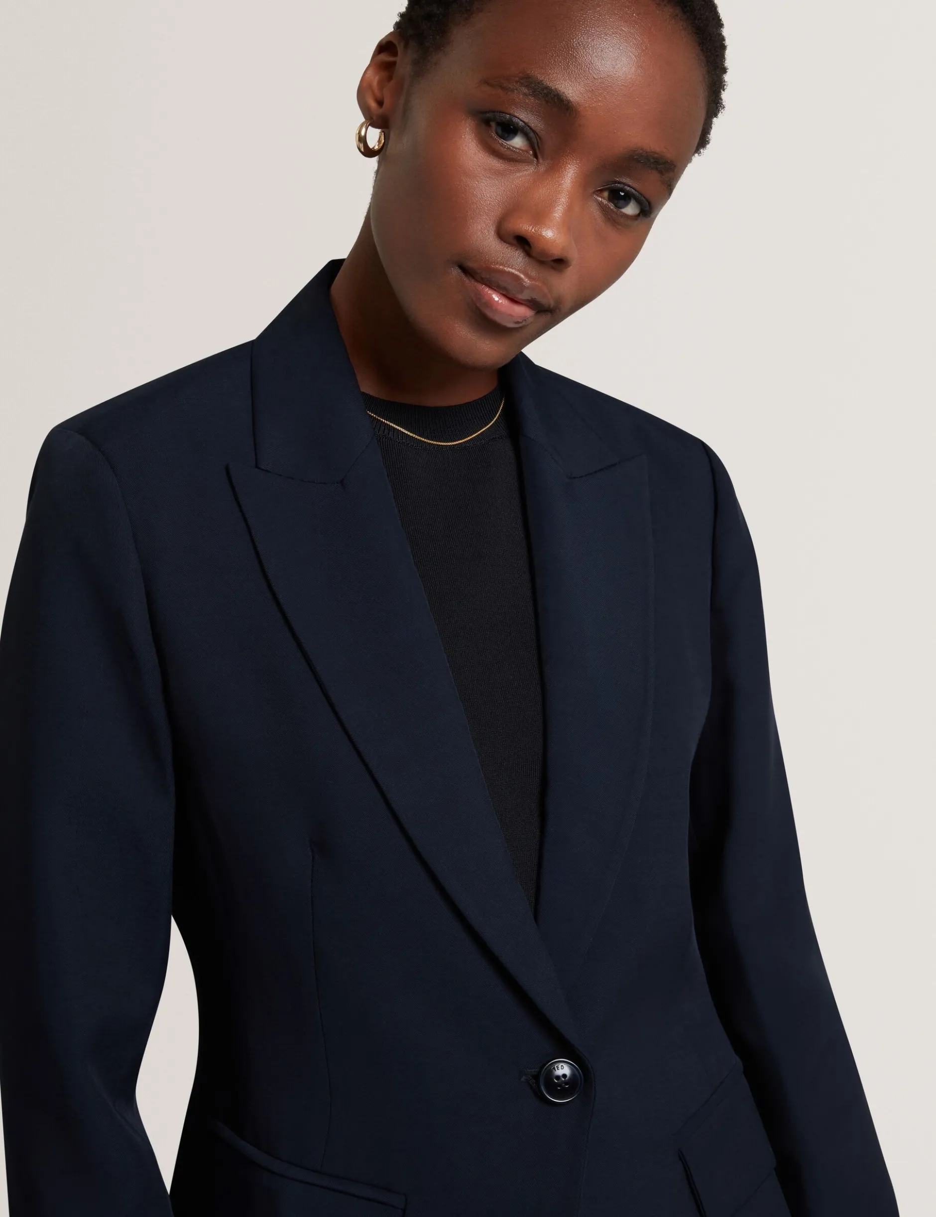Taillierter Blazer aus Wollmischgewebe