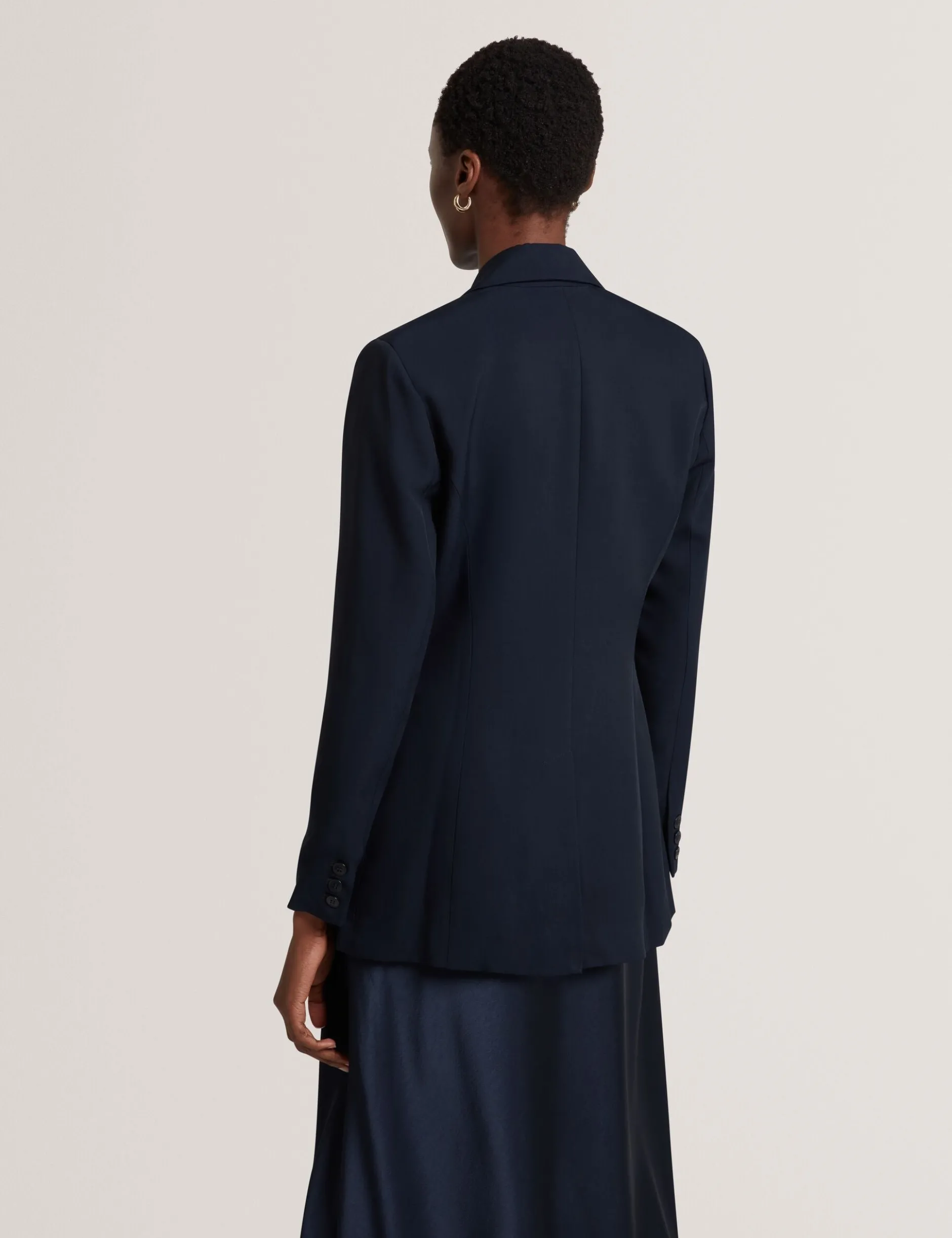 Taillierter Blazer aus Wollmischgewebe