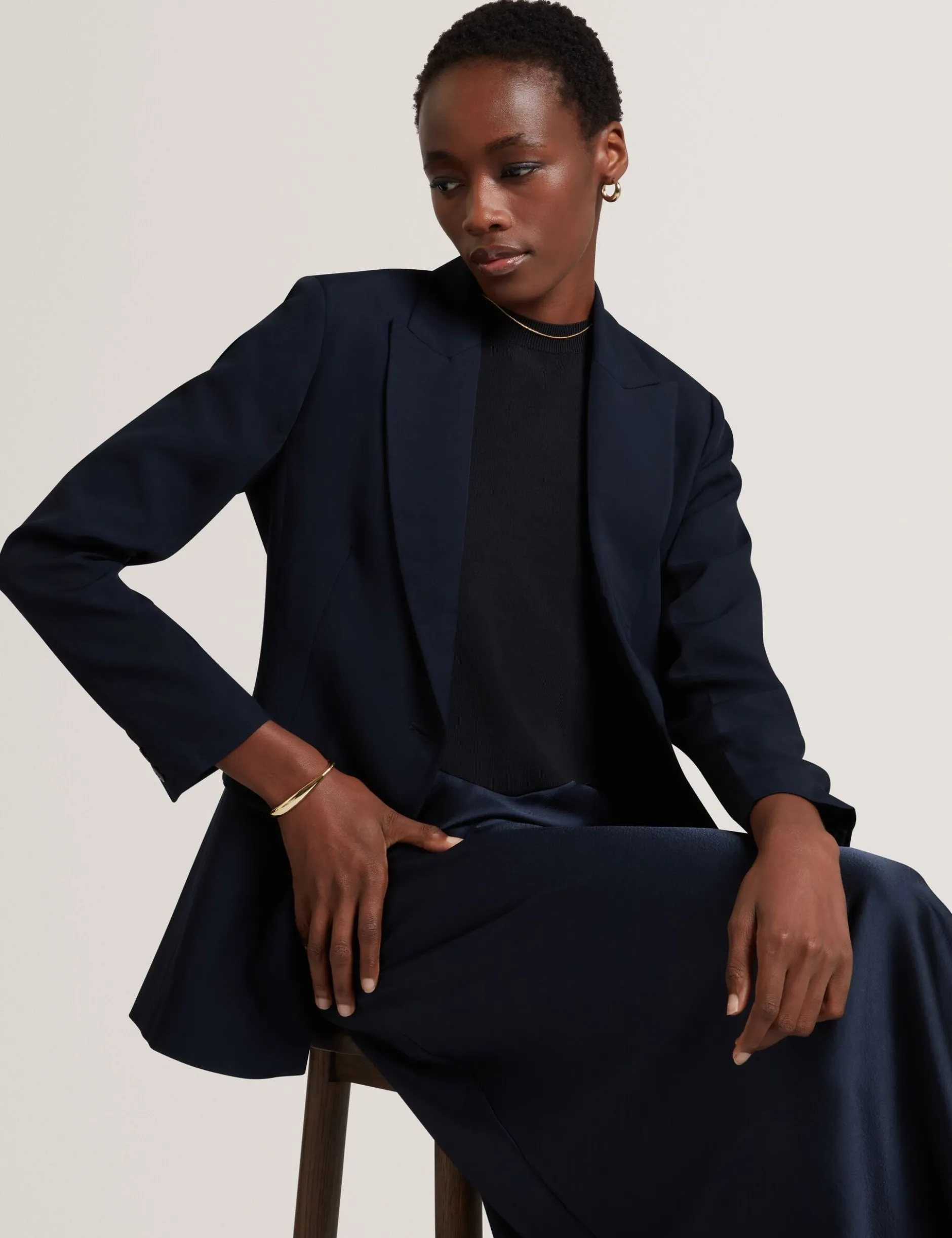 Taillierter Blazer aus Wollmischgewebe