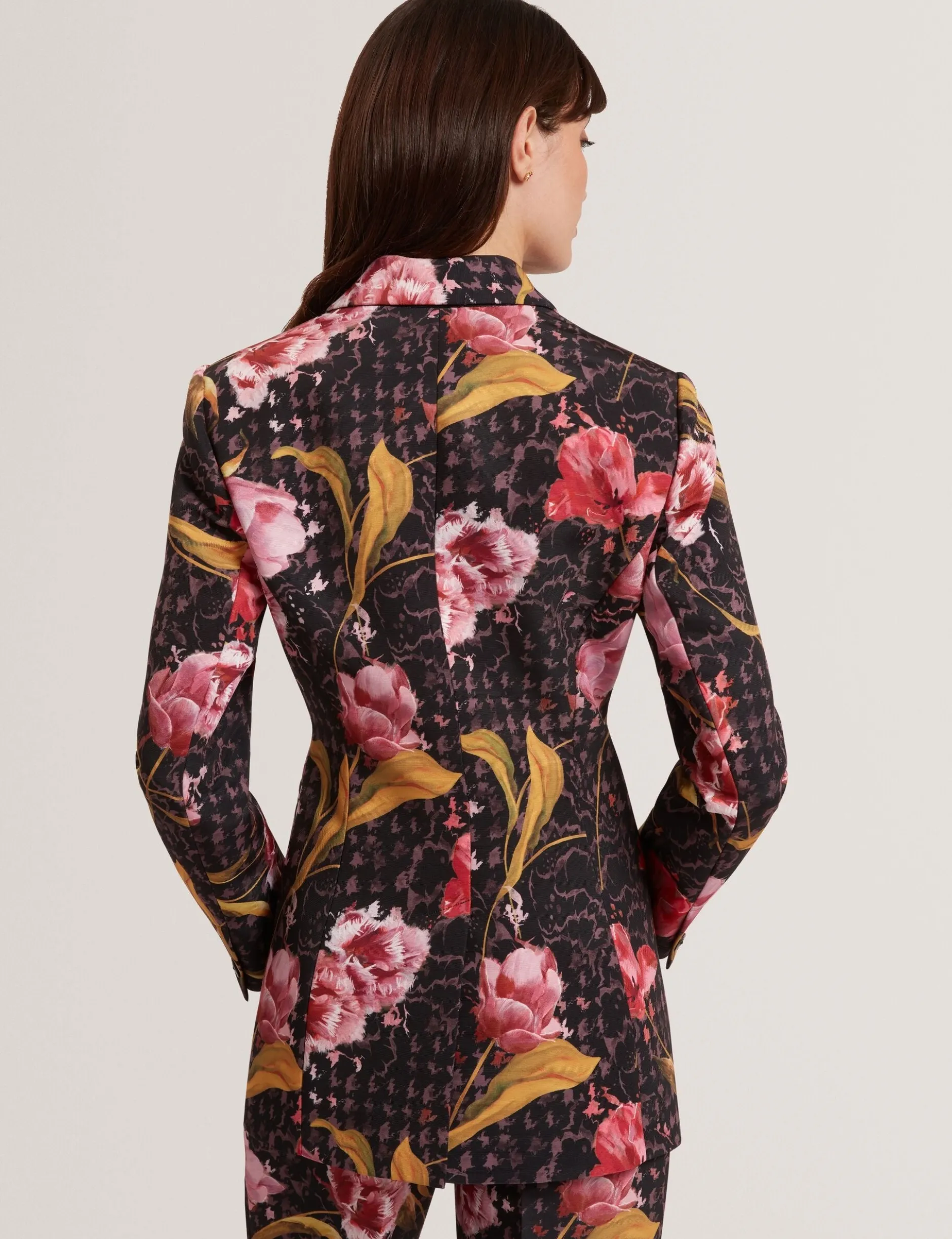 Taillierter Blazer mit Rosenmuster und Sanduhrform