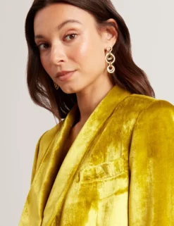 Taillierter Oversize-Blazer aus Samt