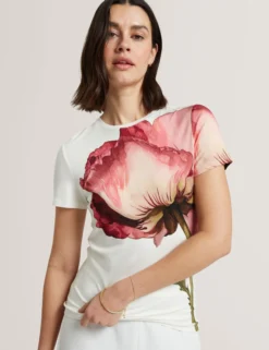 T-Shirt mit Blumenmuster, weicher Haptik, tailliert